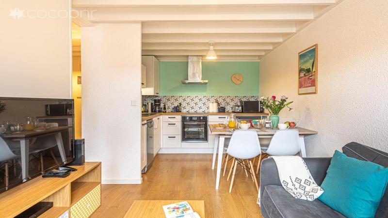 Appartement Duplex Proche Port Avec Velos 반느 외부 사진